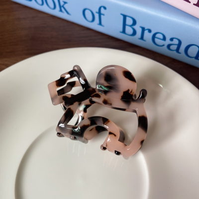 Leopard print hair clip, cute puppy hair clip, celebrity style, half-grab on the back of the head, h