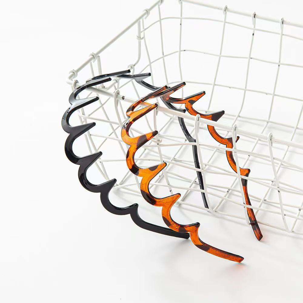 High-elasticity toothed wavy headband for women, perfect for tidying up messy hair, high crown headb