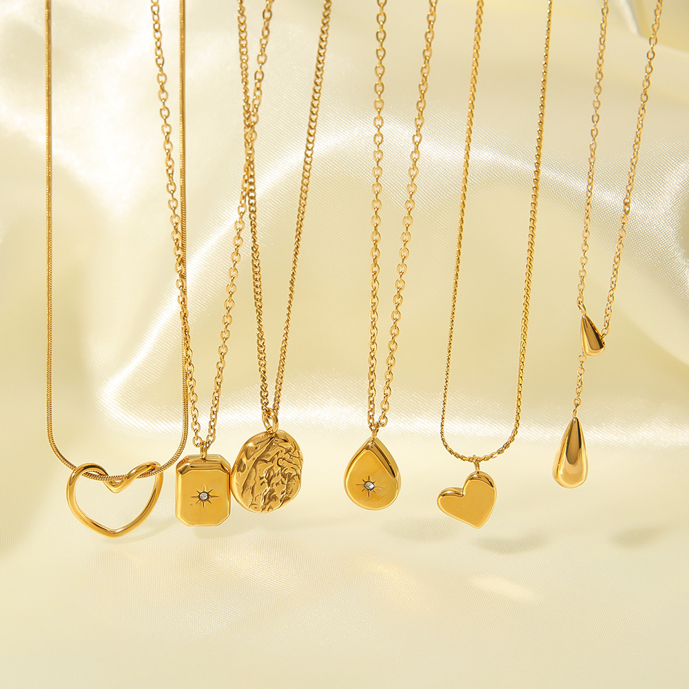 18k Gold-Plated Stainless Steel Necklace2